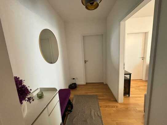 Stilvolle 2-Raum-Wohnung mit EBK in Frankfurt Am Main