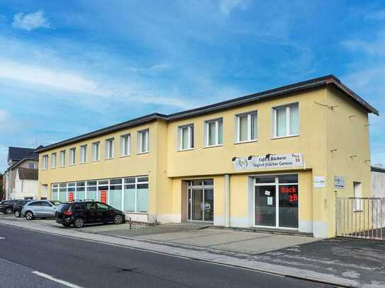 Verkaufs- und Lagerhalle in Jülich zu vermieten!