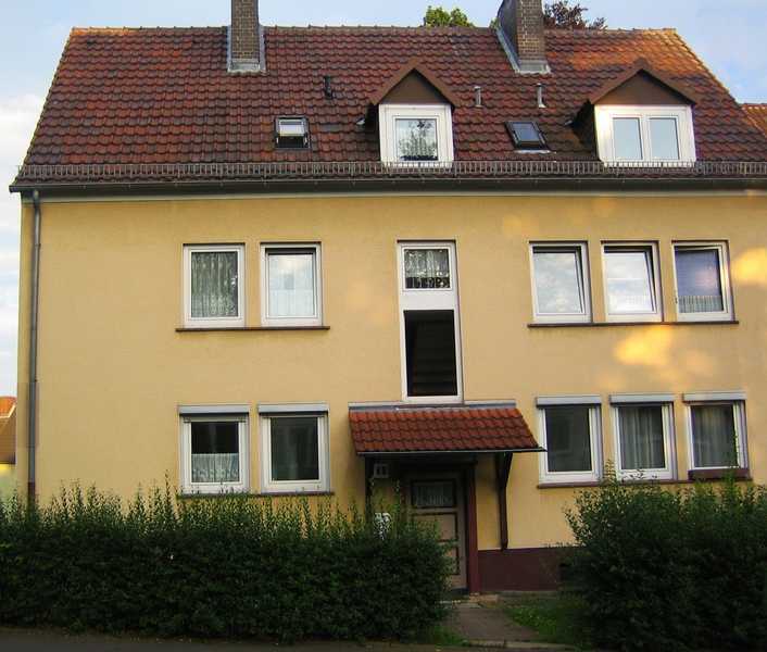                                                               2 ZKB im Gr&uuml;nen!                                                       in Philippinenhof-Warteberg (Kassel)