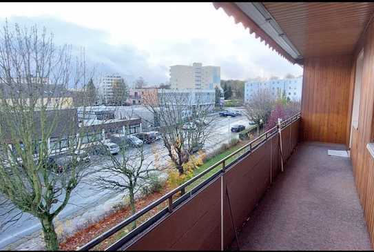 Schön gelegene 3 Zimmer mit Einliegerzimmer im DG.