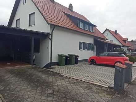 Vollständig saniertes Dreifamilienhaus in Wernberg-Köblitz