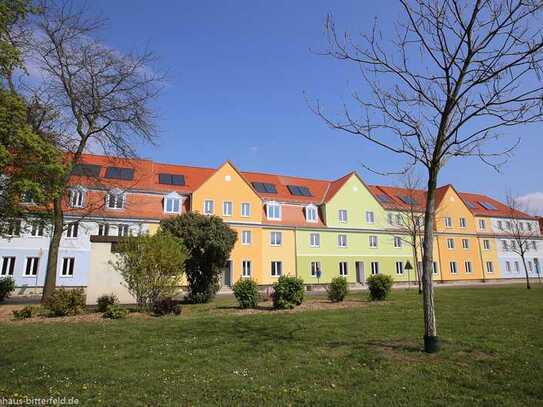 Sanierter Albau, großer Balkon, 3,5 Zimmer, Dusche+Wanne, Wärmeflat