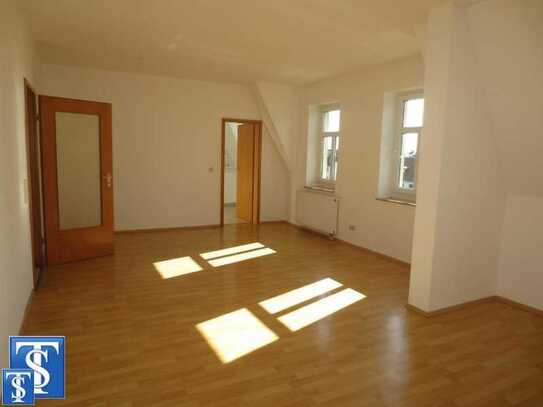 zentrumsnahe 3 Zimmer DG Wohnung in Plauen frei ab 01.03.2025 !!