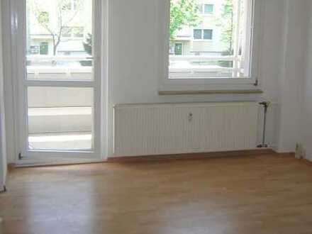 DD Strehlen, 3-R, Balkon, Hochparterre