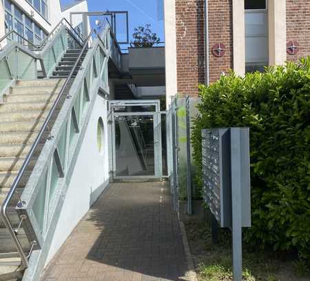 Südstadt- LOFT-124m am Vorgebirgspark-Deckenhöhe 3,20-Parkett