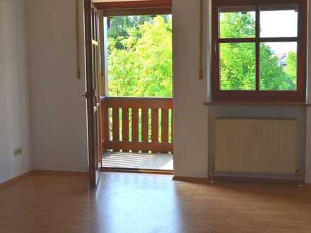 Zentral gelegene hübsche Wohnung mit Balkon