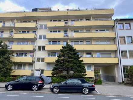Schönes 1-Zimmer-Apartment mit EBK und großem Balkon in der Fürther Südstadt