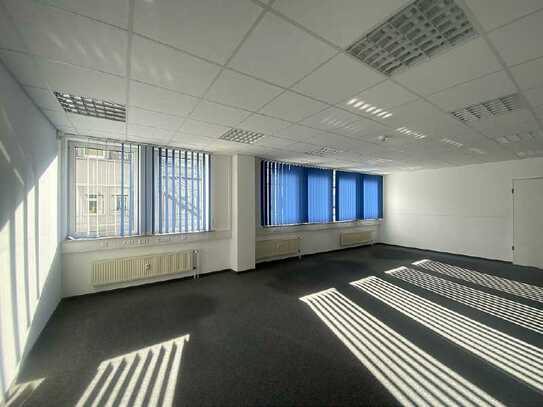 Rund 570 m² Bürofläche im SEIDNITZ- CENTER zur Miete