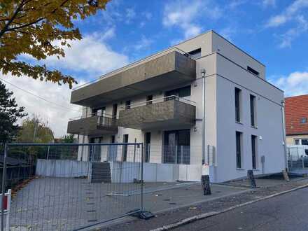 AKTIONSWOHNUNG! Neubau! 2 Zimmer Wohnung in einem KFW 40+ 5-Familienhaus mit KFZ-Außenstellplätzen