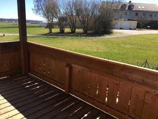 Gepflegte 3-Zimmer-Wohnung mit großen Süd- Balkon in Zorneding