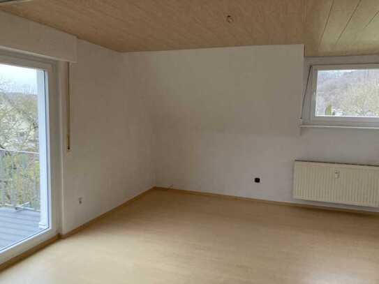 4-Zimmer-Wohnung mit Balkon in Eitorf