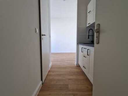 +++ERSTBEZUG NACH AUSBAU - APARTEMENT MIT BALKON+++