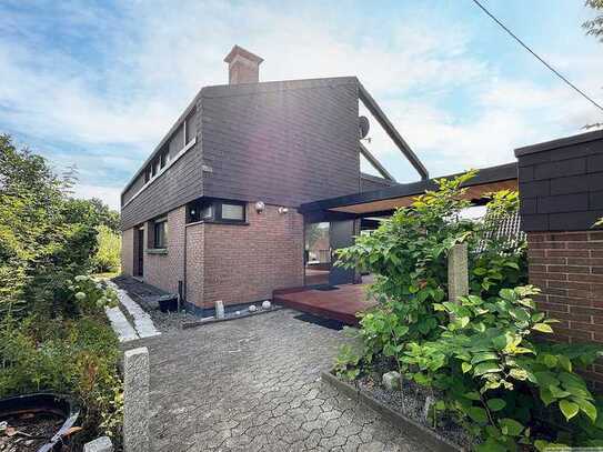 - Architektenhaus - Modernisiertes Einfamilienhaus mit ELW in Westerstetten