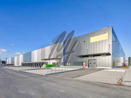 NEUBAU / ERSTBEZUG ✓ RAMPE + EBEN ✓ Lager-/Logistik (20.000 m²) & Büro-/Sozial (1.000 m²)