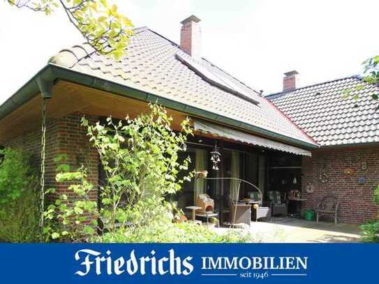 Solider Bungalow mit ausgebautem DG, Terrasse und Garage in ruhiger Lage in Edewecht-Wildenloh