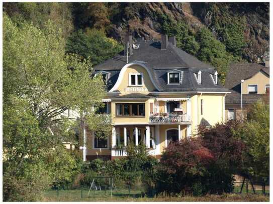 Schöne 3-Zimmer-DG-Wohnung mit direktem Rheinblick in Sankt Goarshausen