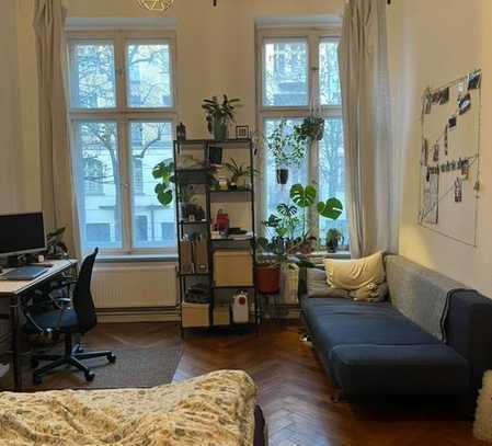 Schönes großes WG Zimmer zur Zwischenmiete für Januar und Februar