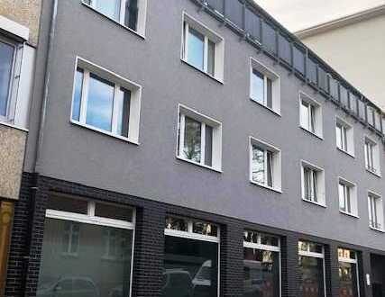PF-Zentrum-Nähe Sedanplatz; Moderne Büro-, Praxis- o. Verkaufsräume mit großer Schaufensterfront!