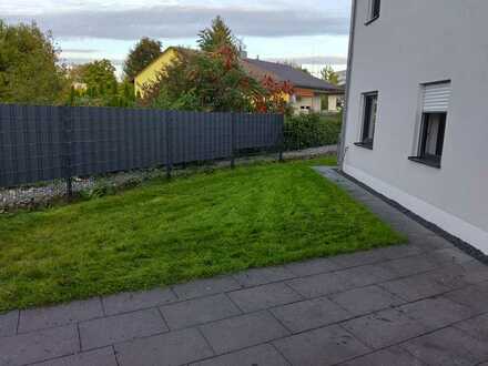 Helle 3,5 Zimmer Wohnung in Zweifamilienhaus mit Terrasse, Garten und Carport in Passau Neustift