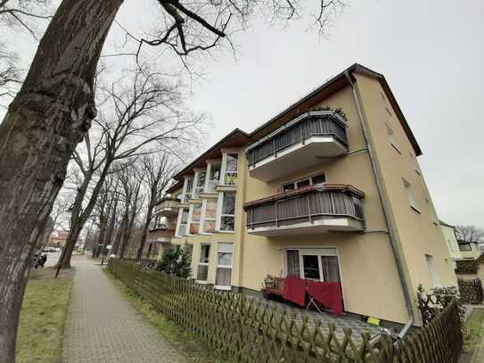 modernisierte 2 Zimmer Wohnung im schönen Eichwalde