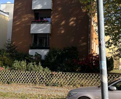 Schöne, helle 3-Zimmer-Wohnung mit Balkon in Berlin Lichterfelde (Steglitz)