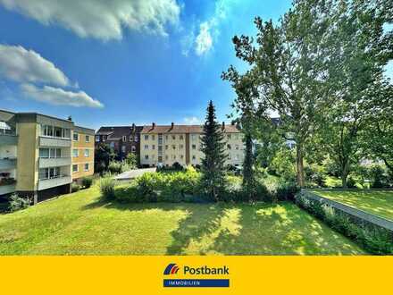 In der Natur gelegenes 1-Zimmer Apartment mit Loggia und Personenaufzug in Hannover Stöcken!