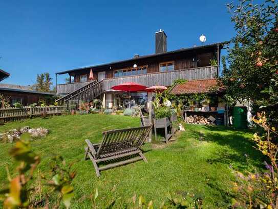 Erdgeschosswohnung mit Aussicht in Holzkirchen