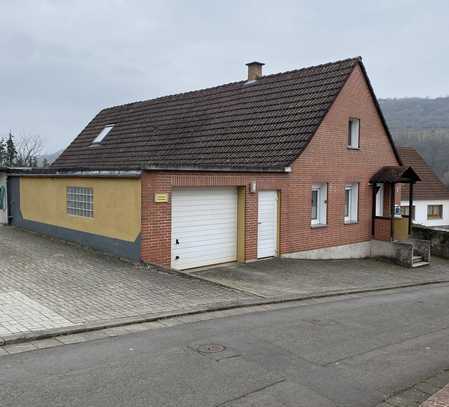 Gepflegtes Einfamilienhaus in ruhiger Seitenstraße