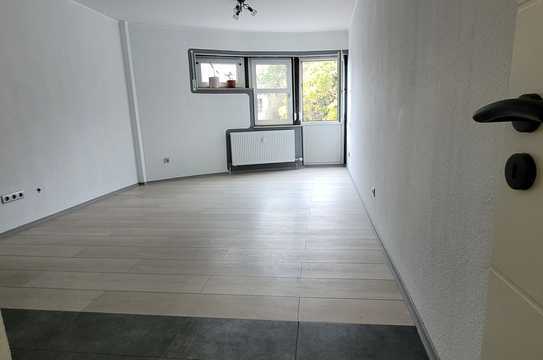 1 Zimmer Apartment mit gehobener Ausstattung in Ludwigshafen am Rhein