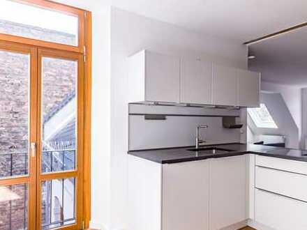 IMPRESSING *Paul & Partner* GET THE BEST VIEW FROM THE NEROSTREET! STUNNING FURNISHED FLAT!