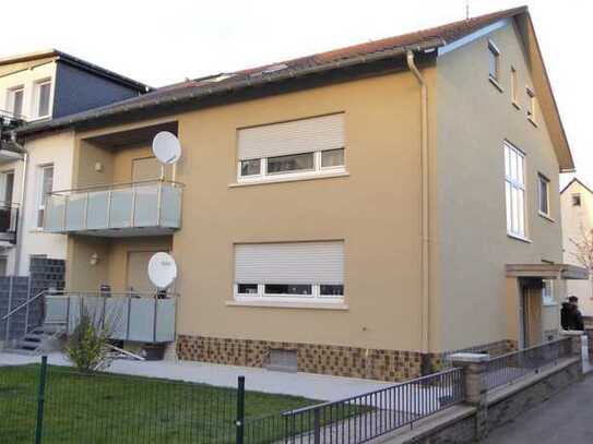 Helle und freundliche 3-Zimmer-Wohnung mit Balkon in Rauenberg