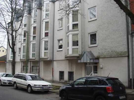 Gemütliche 2-Zimmer-DG-Wohnung in Essen zu vermieten (mit Aufzug)