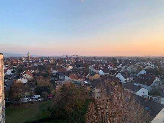 4 ZKB, 99m² mit sensationeller Aussicht über den Dächern Eppelheims