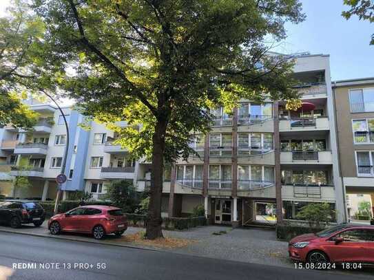 Kapitalanlage. Vermietete 2-Zimmer-Wohnung in Reinickendorf.