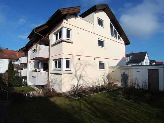 Hell*Gepflegt*Ruhig! Hübsche 4,5 Zi.-Wohnung mit Garage im Sonnenverwöhnten Blitzenreute !