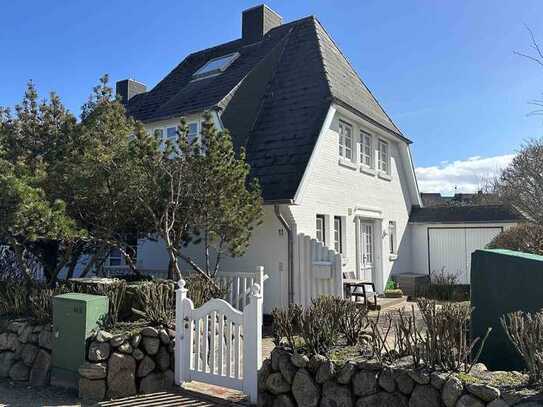 Haushälfte in ruhiger Lage von Westerland