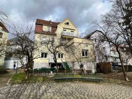 Schöne 3- Zi.- Wohnung mit großer Terrasse