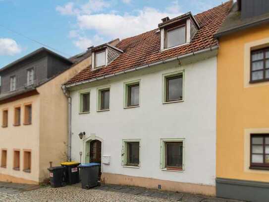 Sanierungsobjekt mit Garten in zentraler Lage von Oederan