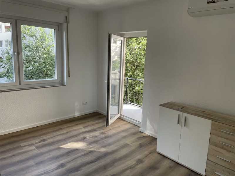 Frisch sanierte 1-Zimmer-Wohnung mit Balkon in Stuttgart