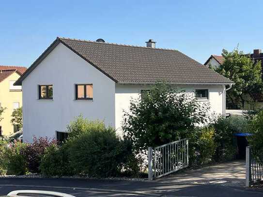 Neuwertiges Einfamilienhaus (von privat)