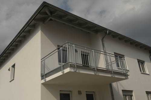 Hochwertige 3-Zimmer-Wohnung mit Balkon in Schwandorf