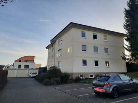 Renovierte 3 Zimmer-Wohnung in Horb Hohenberg mit EBK und Balkon