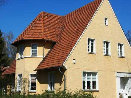 Vermietetes Mehrfamilienhaus mit guter IST-Rendite.