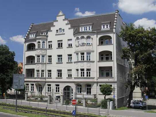 Einzelbaudenkmal, Rarität, hohe Räume, Top-Lage, Zentrum, tolle Aufteilung, modernisiert, 2 Bäder