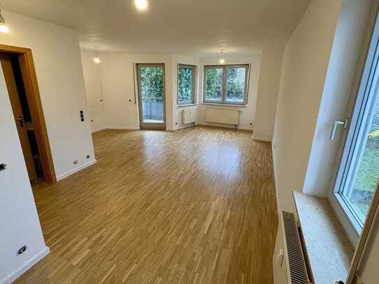 Stilvolle, modernisierte 1-Zimmer-Wohnung mit Balkon in Weinstadt