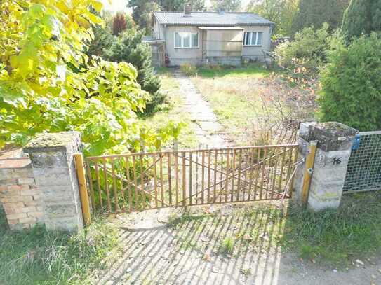 Großzügiges Baugrundstück mit ca. 980m² in ruhiger Wohnstraße