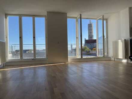 Exklusive Wohnung mit 50 qm Dachterrasse über Augsburg