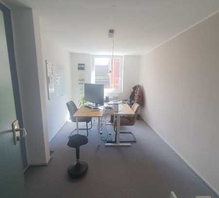 Arbeitszimmer/Bürofläche mit besonderem Ambiente im Frankenberger Viertel - befristete Anmietung