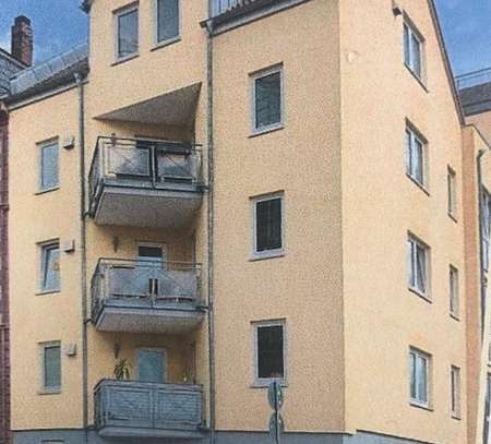 Moderne, großzügige, helle 2-Zimmer-Wohnung mit Balkon, Einbauküche und Garage in Heidelberg