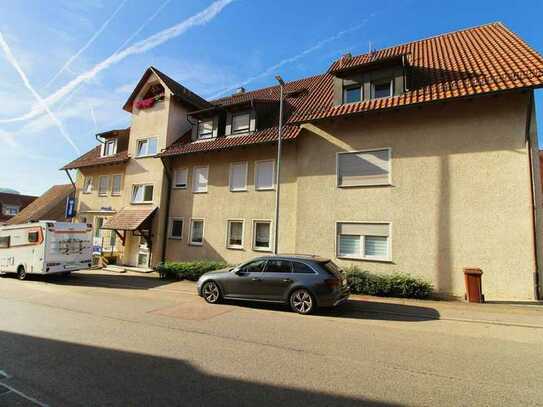 Provisionsfrei: Familienfreundliche Maisonette mit Loggia und toller Aussicht in zentraler Lage